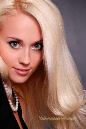 106310 - Marina Age: 21 - Ukraine