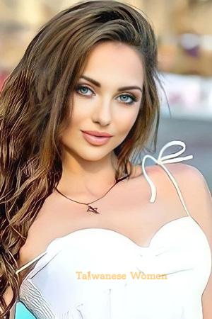 210103 - Viktoria Age: 27 - Ukraine