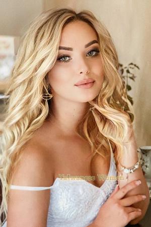 218789 - Julia Age: 30 - Ukraine