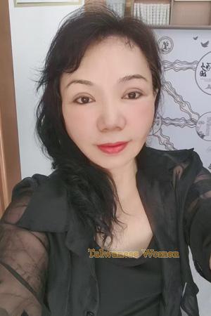 224925 - Liya Age: 53 - China