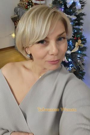 225275 - Lina Age: 54 - Ukraine