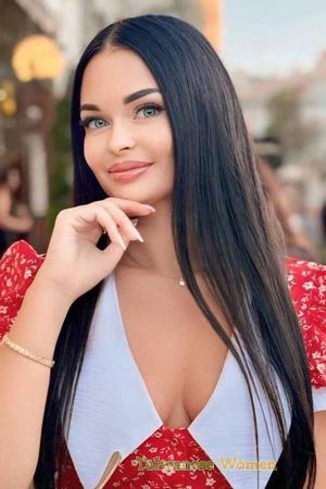 225395 - Viktoriia Age: 33 - Ukraine