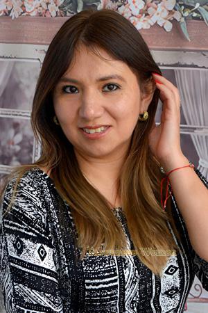 225442 - Giulliana Age: 36 - Peru