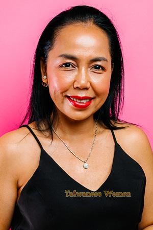 227139 - Oumaim Age: 46 - Thailand