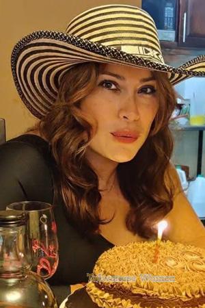 227286 - Yolvy Age: 46 - Costa Rica