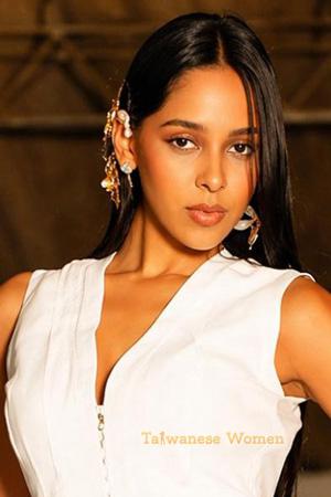 227422 - Zilena Age: 22 - Colombia