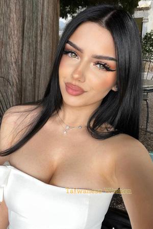 227724 - Oryna Age: 18 - Ukraine