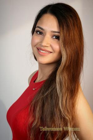 228085 - Lesly Age: 27 - Mexico