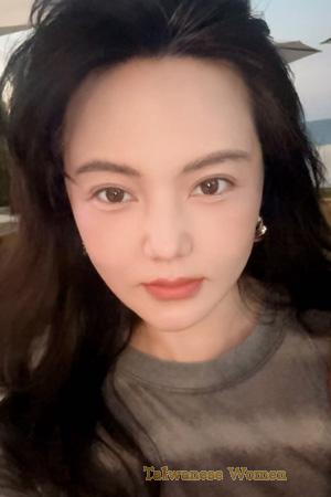 229280 - Hanna Age: 48 - China