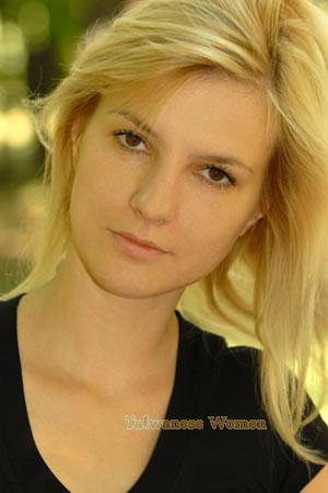 88457 - Natalia Age: 32 - Ukraine